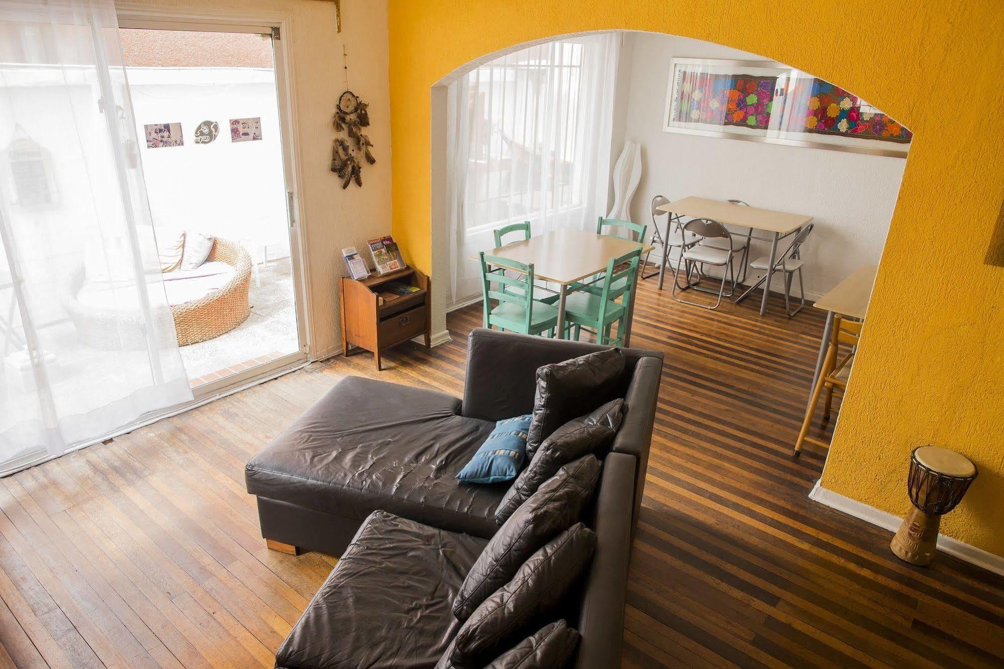 Hostel Jaguar Виня дел Мар Екстериор снимка